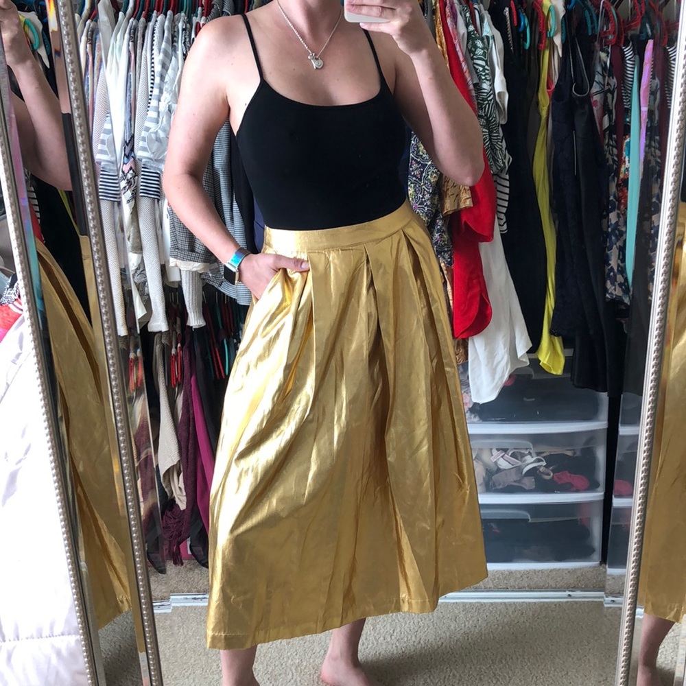 Gold foil pocketed midi skirt